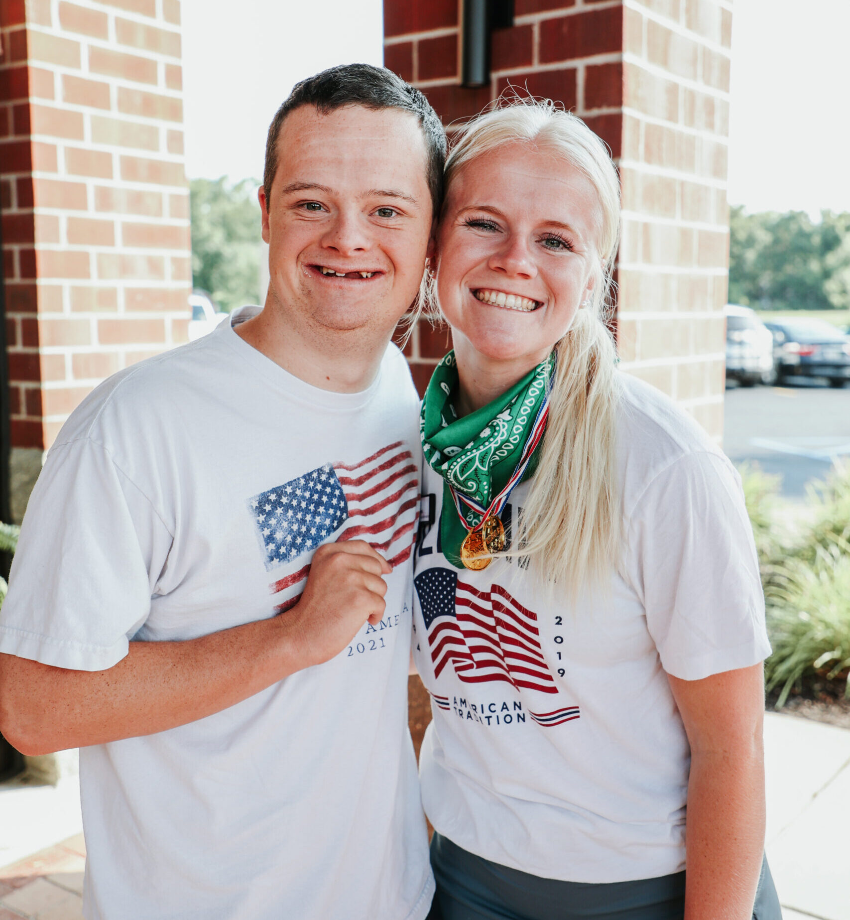 Students together at our Day program in Holland/Zeeland. It's easy to make friends at our Special Needs Programs. Our Holland/Zeeland Special Needs Program is a safe place to belong.